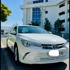 Toyota Camry 2015