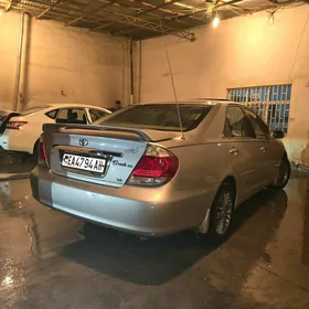 Toyota Camry 2003