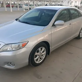 Toyota Camry 2010