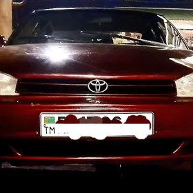 Toyota Camry 1992