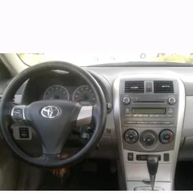 Toyota Corolla 2011