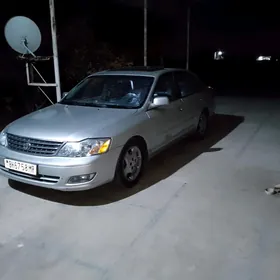 Toyota Avalon 2000