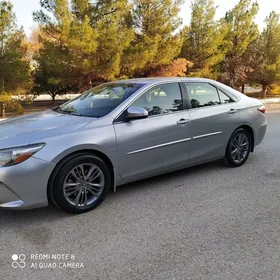 Toyota Camry 2016