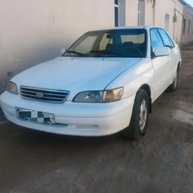 Toyota Corona 1998