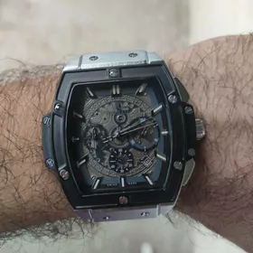 HUBLOT часы