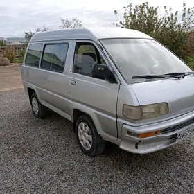 Toyota Town Ace 1990