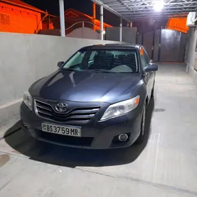 Toyota Camry 2010