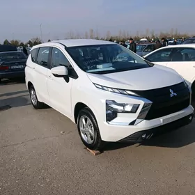 Mitsubishi Xpander 2024