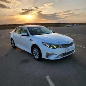 Kia Optima 2019