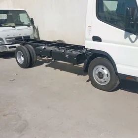 Mitsubishi Canter 2024