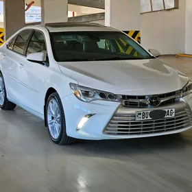 Toyota Camry 2016