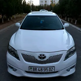 Toyota Camry 2010