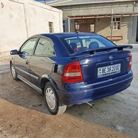 Opel Astra 1999