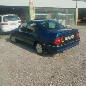 Opel Vectra 1992