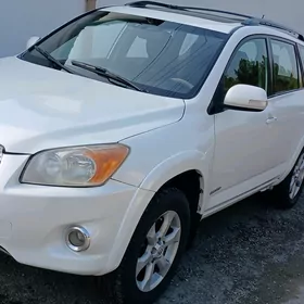 Toyota RAV4 2011