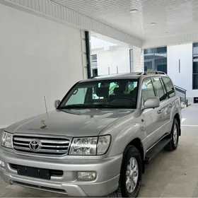 Toyota Land Cruiser 2001