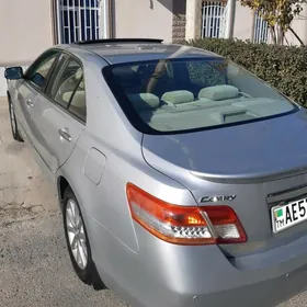 Toyota Camry 2010