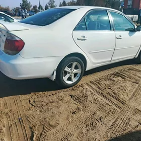 Toyota Camry 2005