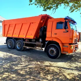 Kamaz 6520 2013