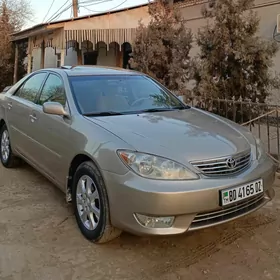 Toyota Camry 2005