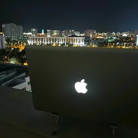 MacBook Pro 2011