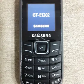 Samsung GT-E 1202