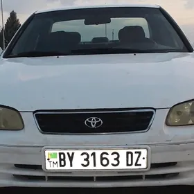 Toyota Camry 2001