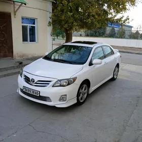 Toyota Corolla 2011