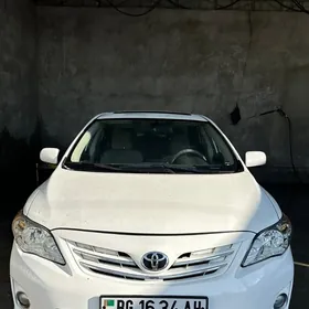 Toyota Corolla 2013