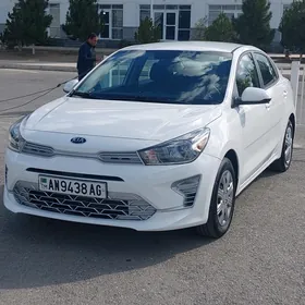 Kia Rio 2022