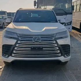 Lexus LX 600 2024