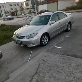 Toyota Camry 2005