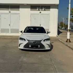 Lexus ES 350 2020