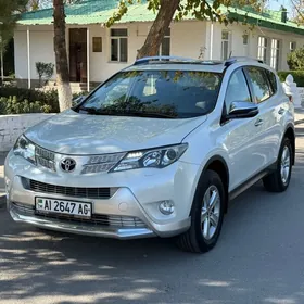 Toyota RAV4 2015