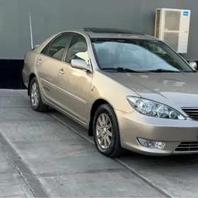 Toyota Camry 2003