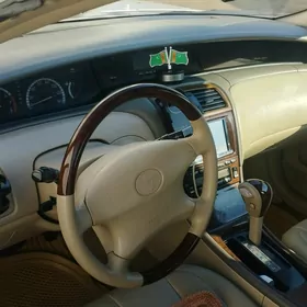 Toyota Avalon 2000