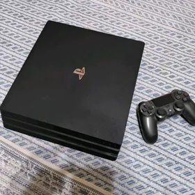 Playstation 4 Pro V 6.72-1TB