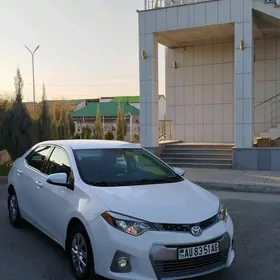 Toyota Corolla 2014