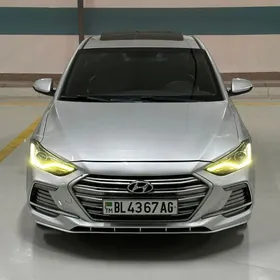 Hyundai Elantra 2018