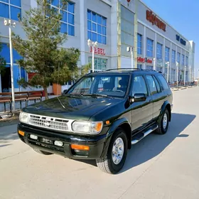 Nissan Pathfinder 1997