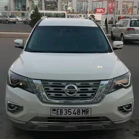 Nissan Pathfinder 2020