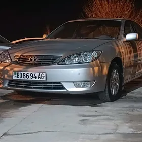 Toyota Camry 2005