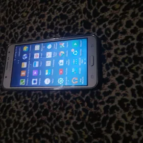 Satlyk telefon samsung j 7