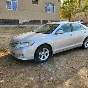 Toyota Camry 2010