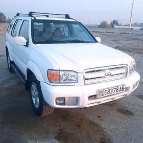 Infiniti QX4 2002