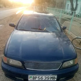 Nissan Cefiro 1995