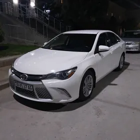 Toyota Camry 2017