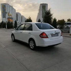 Nissan Versa 2009