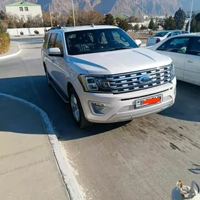 Ford Expedition 2020