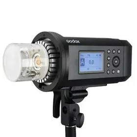 Godox 600 pro ||